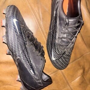Nike Phantom GX Black kids Soccer Cleats